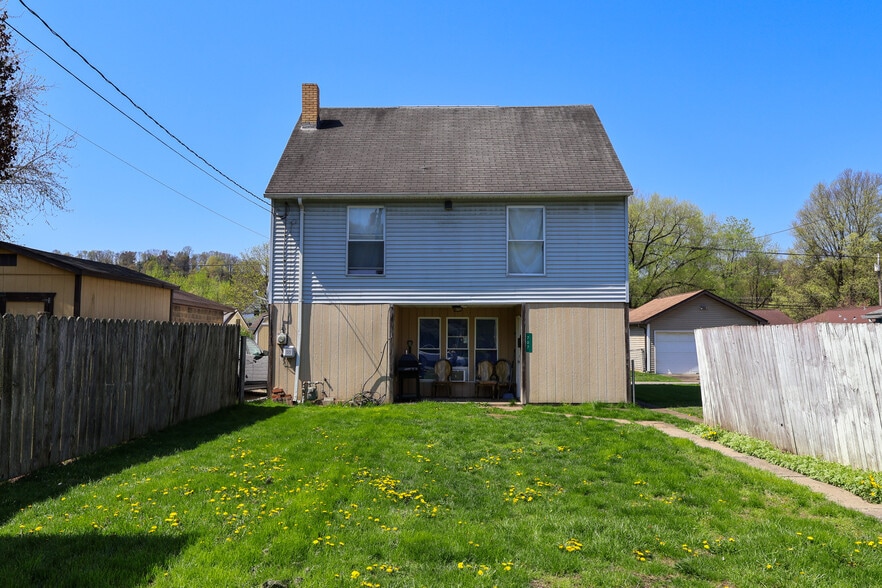 707 Woodward Ave, Kittanning, PA for sale - Primary Photo - Image 1 of 1