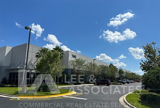 7443 Emerald Dunes Dr, Orlando, FL for lease Interior Photo- Image 1 of 1