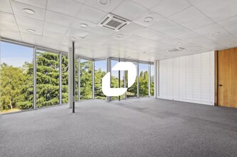 Bureau dans Évry-Courcouronnes à louer Photo intérieure- Image 2 de 9