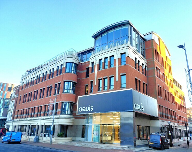 49-51 Blagrave St, Reading à louer - Photo du bâtiment - Image 1 de 12