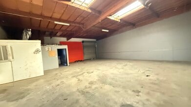 357 S Arrowhead Ave, San Bernardino, CA for lease Interior Photo- Image 1 of 7