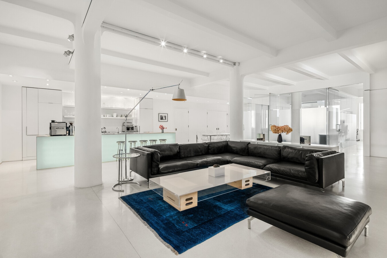 291 Seventh Ave, New York, NY 10001 - Unité 4 -  - Photo intérieure - Image 1 of 17