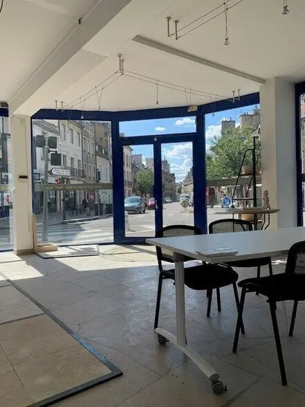 Bureau dans Dijon à vendre - Photo intérieure - Image 1 de 10