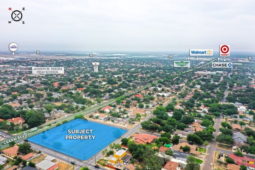 1600 Clark Blvd, Laredo, TX à vendre - Photo du bâtiment - Image 3 de 36