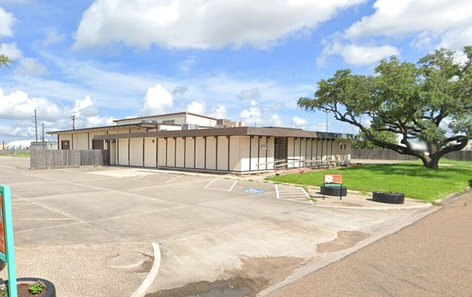 205 Profit Dr, Victoria, TX à vendre - Photo du bâtiment - Image 2 de 41