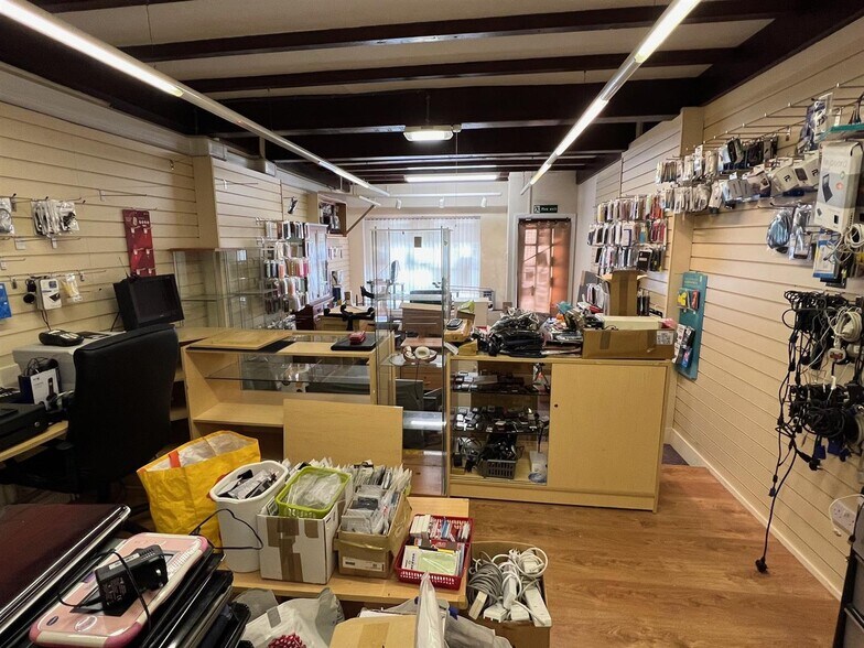 16 Marston Rd, Stafford à louer - Photo intérieure - Image 3 de 6