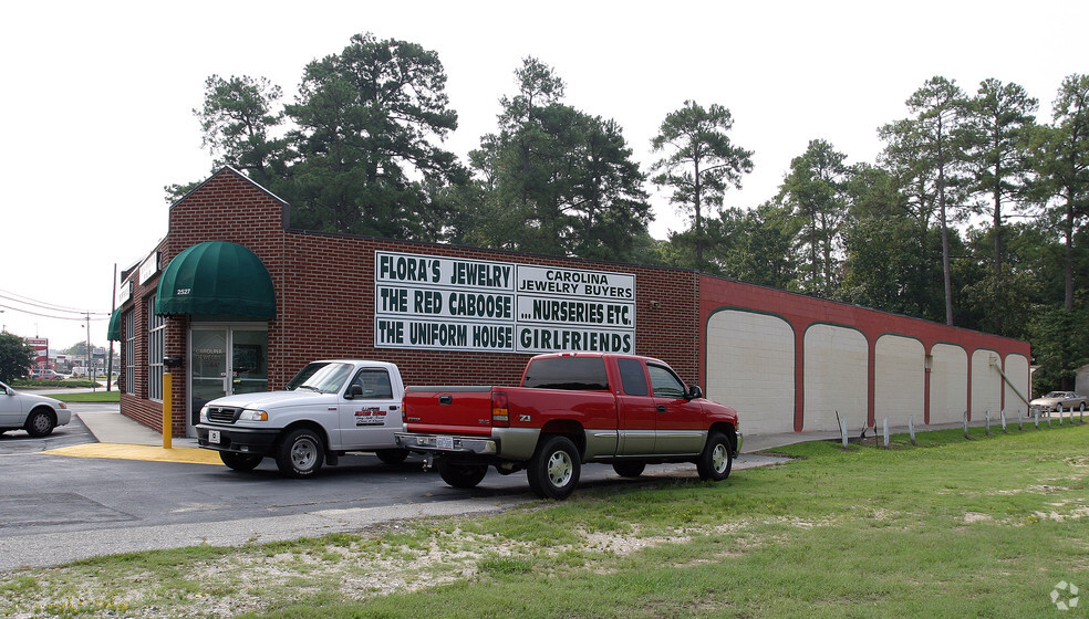 2509-2527 Sunset Ave, Rocky Mount, NC for lease - Building Photo - Image 2 of 3