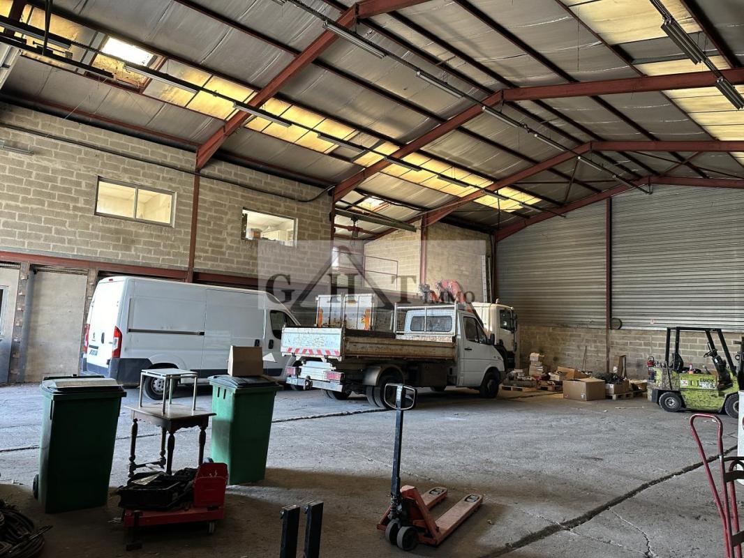 Industrial in Courtry for lease Interior Photo- Image 1 of 4
