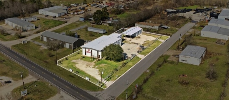 107 Rice Ln, Huntsville, TX for sale Primary Photo- Image 1 of 33