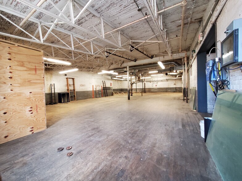 98 E Adams St, Forsyth, GA à louer - Photo intérieure - Image 3 de 23