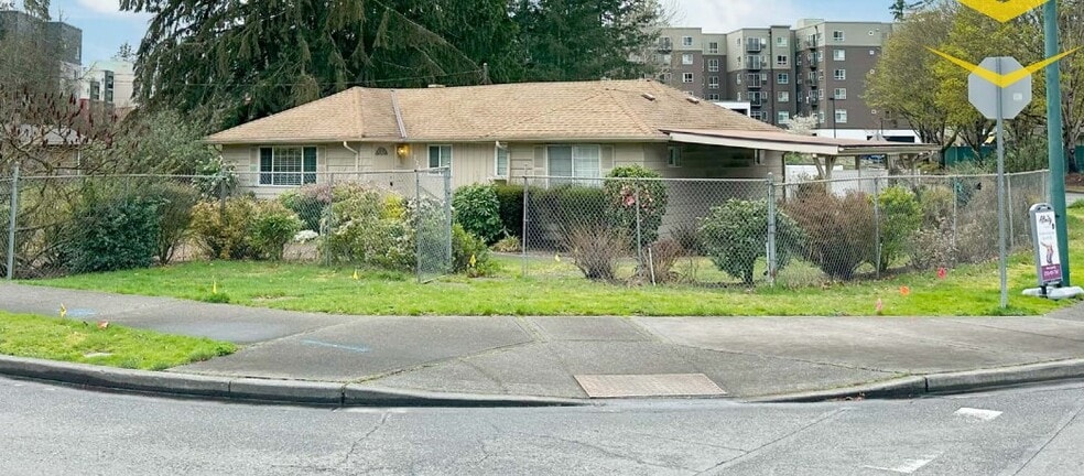 17244 SE Wax Rd, Covington, WA for lease - Building Photo - Image 1 of 5