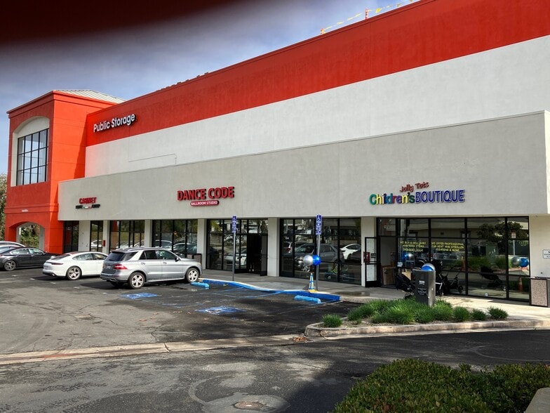 23582 Moulton Pky, Laguna Woods, CA for lease - Building Photo - Image 3 of 3