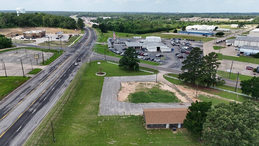 1114 FM 1616, Athens, TX à vendre - Photo du bâtiment - Image 2 de 11