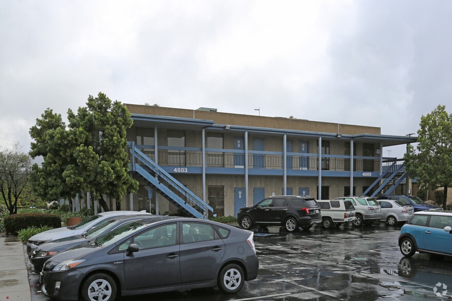 4883 Ronson Ct, San Diego, CA for lease - Building Photo - Image 2 of 4