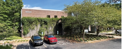 8208 Brownleigh Dr, Raleigh, NC for lease Building Photo- Image 1 of 5
