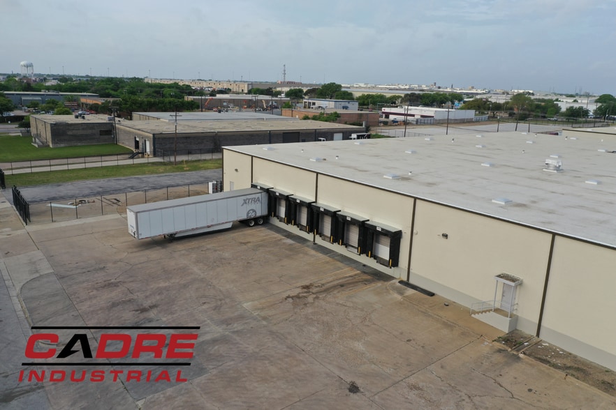 600 109th St, Arlington, TX for lease - Building Photo - Image 3 of 4