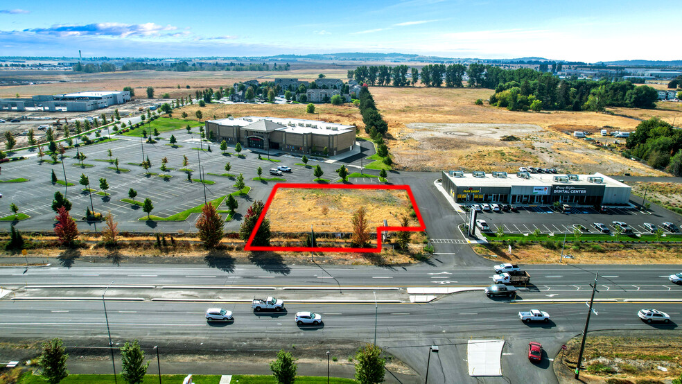 10117 W SR 2 Hwy, Spokane, WA for sale - Primary Photo - Image 1 of 1