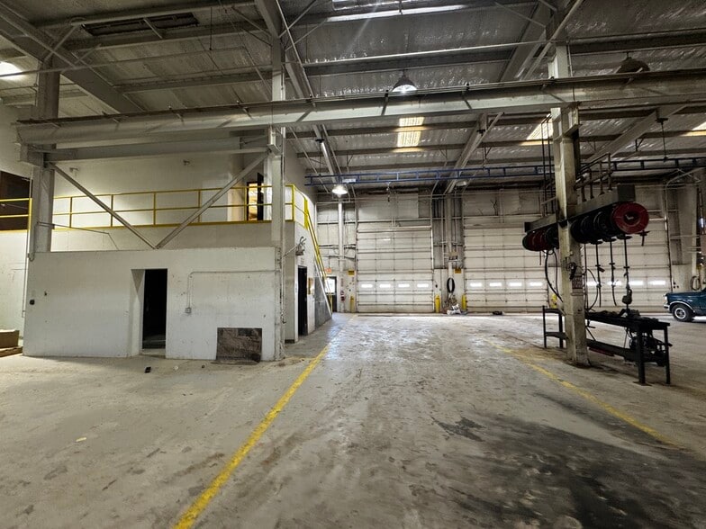 2401 Sivley Rd, Artesia, NM for sale - Building Photo - Image 3 of 32