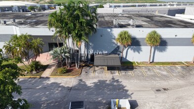 9970 NW 89th Ct, Medley, FL for lease Interior Photo- Image 2 of 36