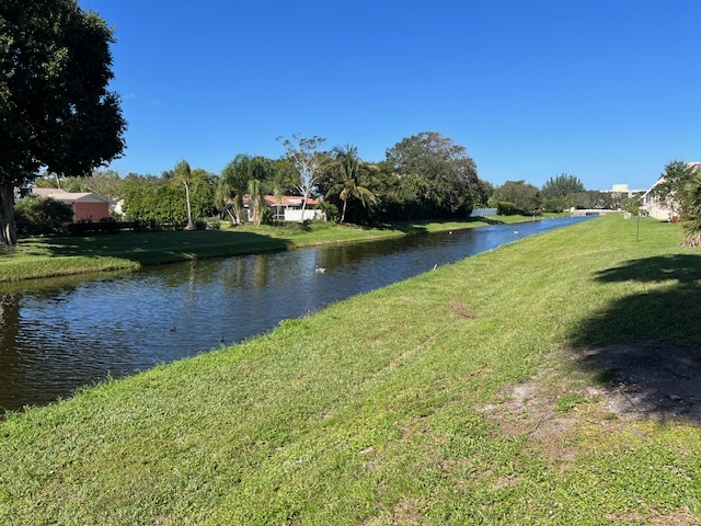 10625 N Military Trl, Palm Beach Gardens, FL for lease - Building Photo - Image 2 of 59