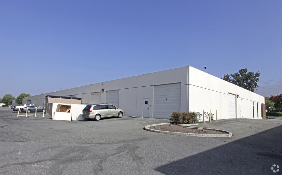 47747 Warm Springs Blvd, Fremont, CA à louer - Photo du bâtiment - Image 3 de 4