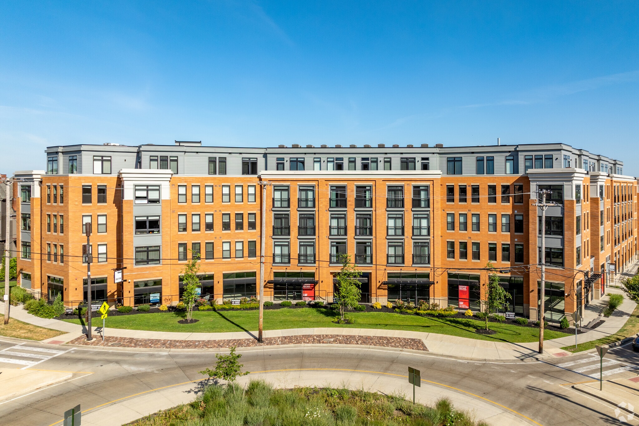 2800 Franklin Blvd, Cleveland, OH for lease Primary Photo- Image 1 of 37