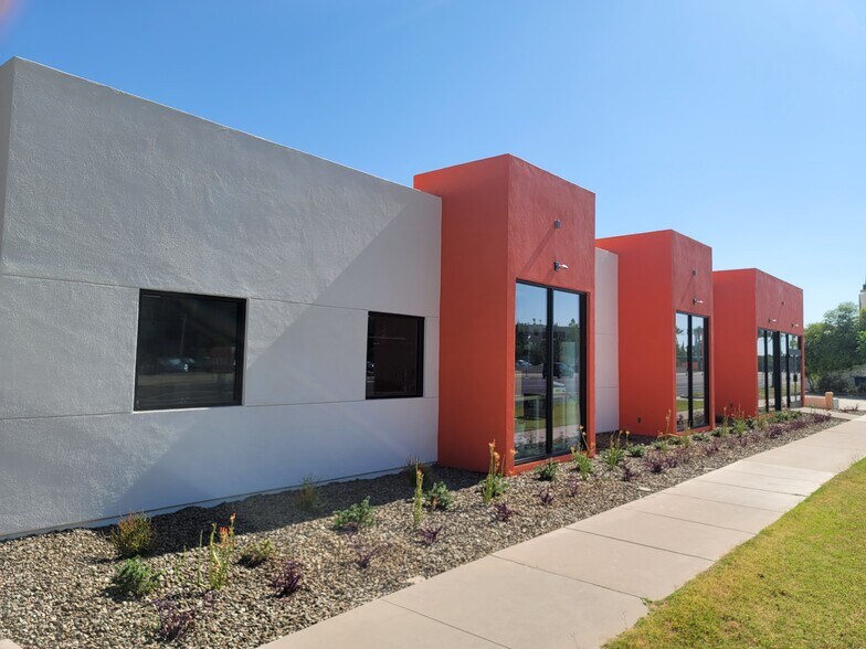 65 E 1st Ave, Mesa, AZ à louer - Photo du bâtiment - Image 3 de 4