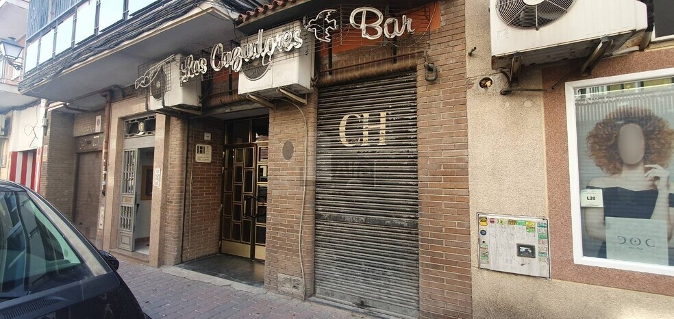 Retail in Madrid, Madrid for lease - Building Photo - Image 2 of 3