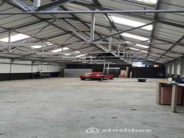 95 Haymerle Rd, Londres à louer Photo du bâtiment- Image 1 de 2