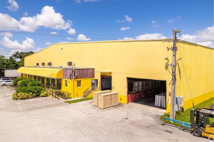 6520-6560 NW 9th Ave, Fort Lauderdale, FL for lease - Building Photo - Image 3 of 5
