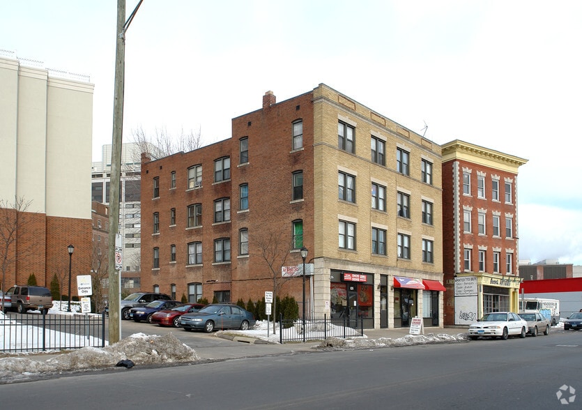 97-103 Maple Ave, Hartford, CT for lease - Primary Photo - Image 1 of 2