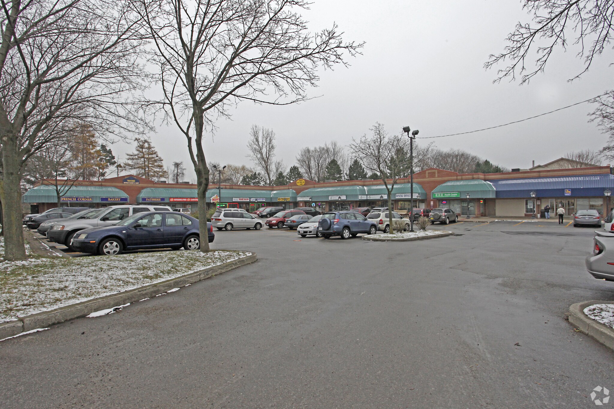 1224 Dundas St W, Mississauga, ON à vendre Photo principale- Image 1 de 1