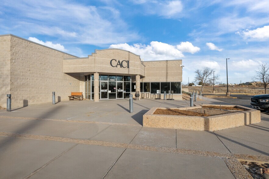 15955 E Centretech Pky, Aurora, CO à louer - Photo du bâtiment - Image 2 de 16