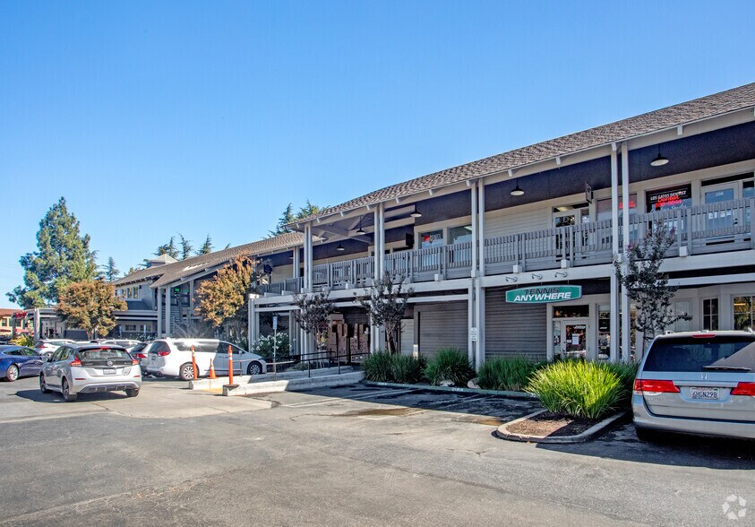 15466 Los Gatos Blvd, Los Gatos, CA à louer - Photo du bâtiment - Image 2 de 9