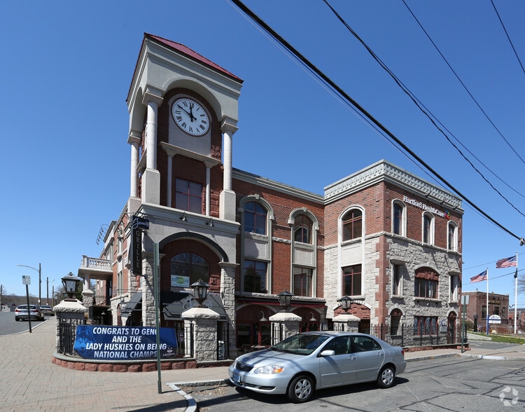 98 Main St, Southington, CT à louer - Photo du bâtiment - Image 3 de 5