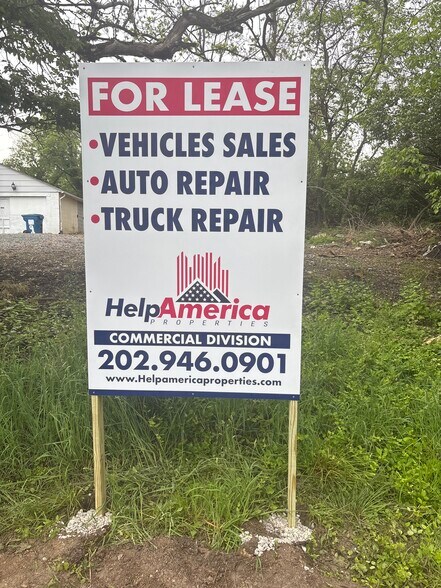 23521 Frederick Rd, Clarksburg, MD à vendre - Photo du bâtiment - Image 2 de 3