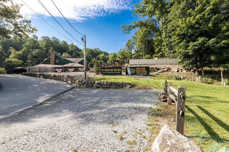 45 State Route 94, Blairstown, NJ à vendre - Photo du bâtiment - Image 2 de 111