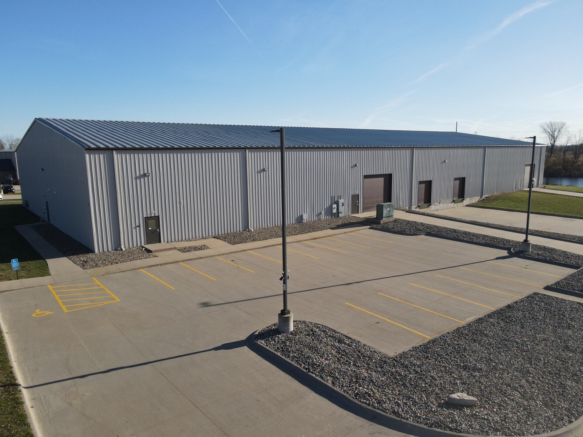 6335 NE Industry Dr, Des Moines, IA for lease Building Photo- Image 1 of 7