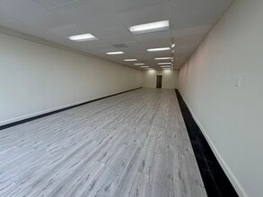 14514-14516 Ventura Blvd, Sherman Oaks, CA for lease Interior Photo- Image 2 of 6