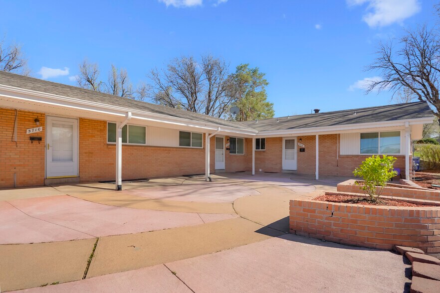 5710 S Pennsylvania St, Littleton, CO à vendre - Photo du bâtiment - Image 2 de 32