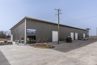 Plus de détails pour 185 Ninety Four, Taylor, TX - Local d'activités à louer