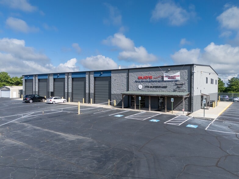 7773 Strickland St, Douglasville, GA for lease - Building Photo - Image 3 of 10