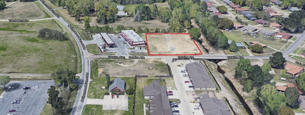 11233 CATALINA Ave, Baton Rouge, LA à vendre - Photo du bâtiment - Image 2 de 11