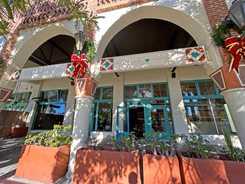 316-324 State St, Santa Barbara, CA for lease - Building Photo - Image 2 of 13