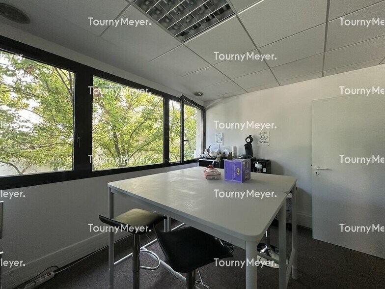 219 Rue Le Titien, Montpellier à louer - Photo du bâtiment - Image 3 de 4