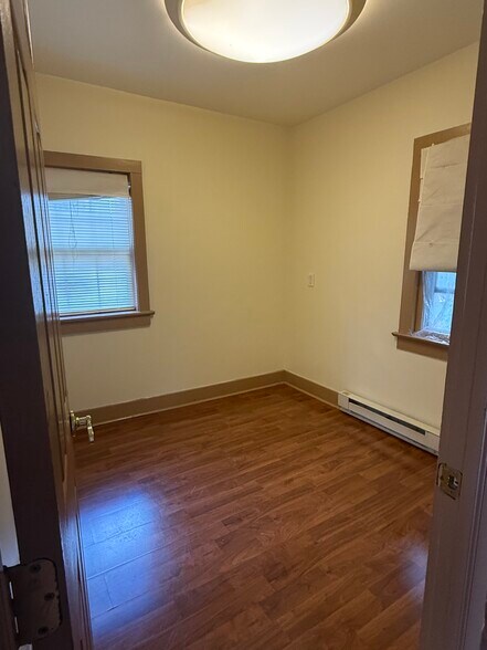 742 Ann St, Stroudsburg, PA à louer - Photo du bâtiment - Image 3 de 6