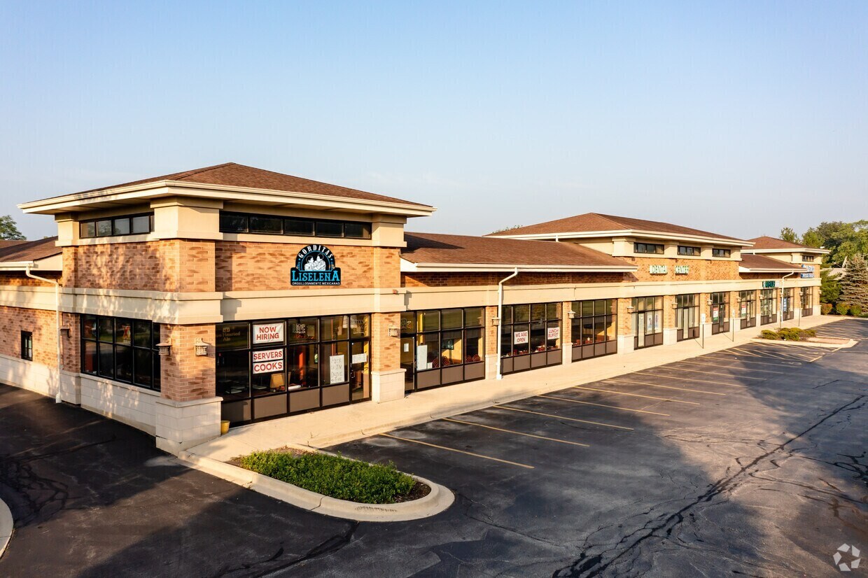440 E Roosevelt Rd, West Chicago, IL à louer Photo principale- Image 1 de 6