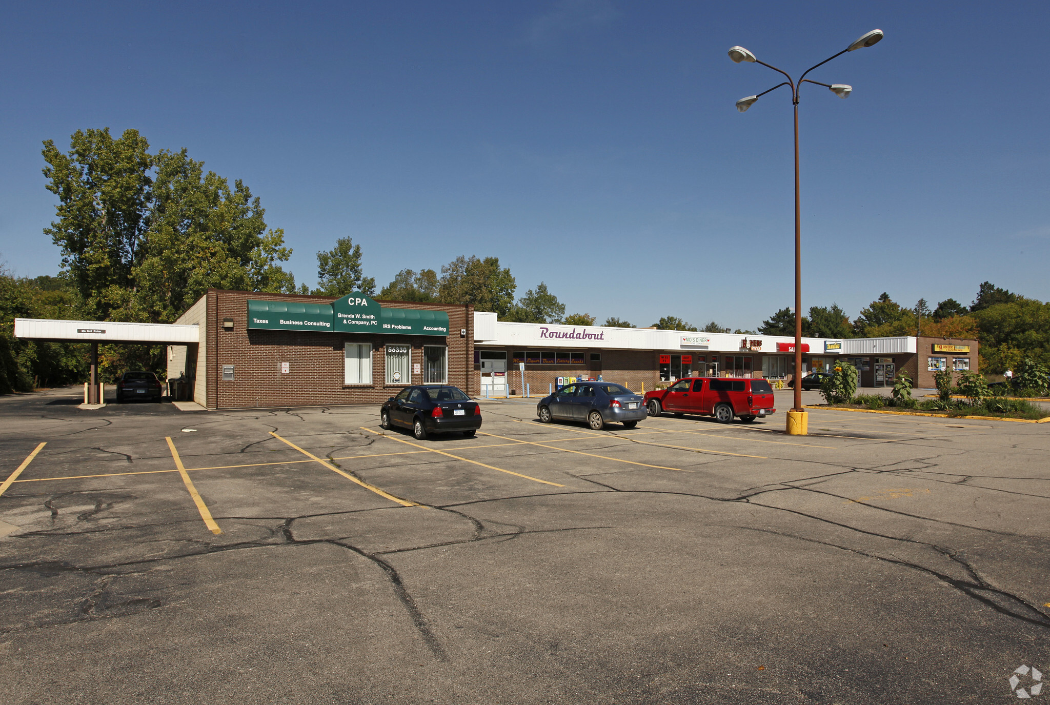 56270-56330 Grand River Ave, New Hudson, MI for sale Building Photo- Image 1 of 7