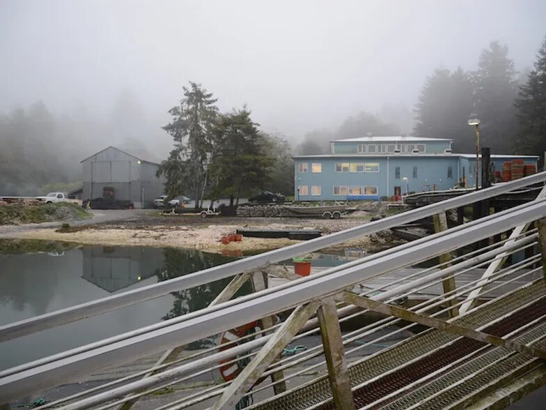 66234 N Bay Rd, North Bend, OR à vendre - Photo du bâtiment - Image 2 de 10