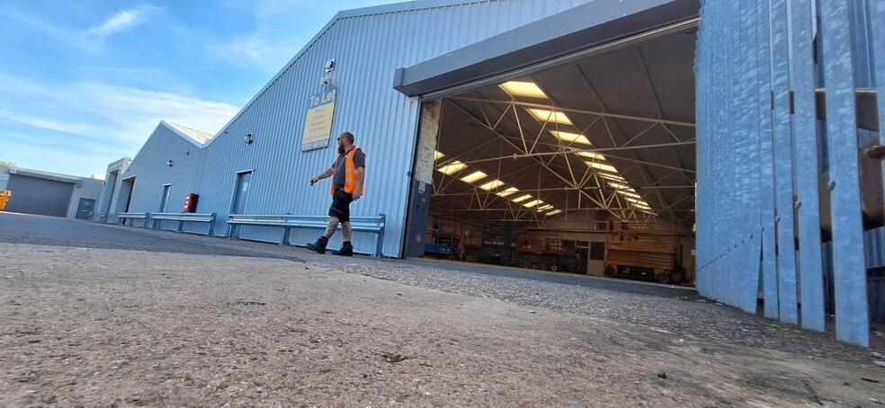 High St, Birmingham for lease - Building Photo - Image 2 of 19